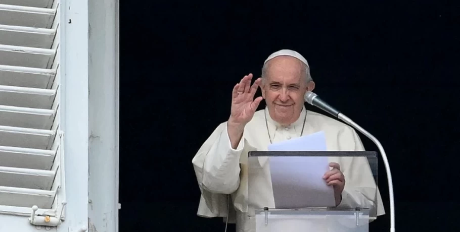 Βατικανό: Ανοιχτό το ενδεχόμενο παραίτησης αφήνει ο Πάπας Φραγκίσκος «αν κουραστεί πολύ»
