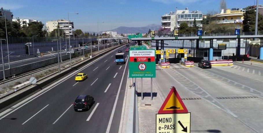 e-pass στα διόδια: Γιατί απαγορεύεται στα μηχανάκια