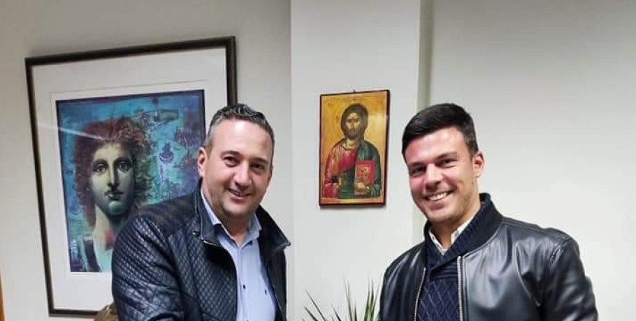 Σημαντική ενίσχυση για τον Χρήστο Μπάτση