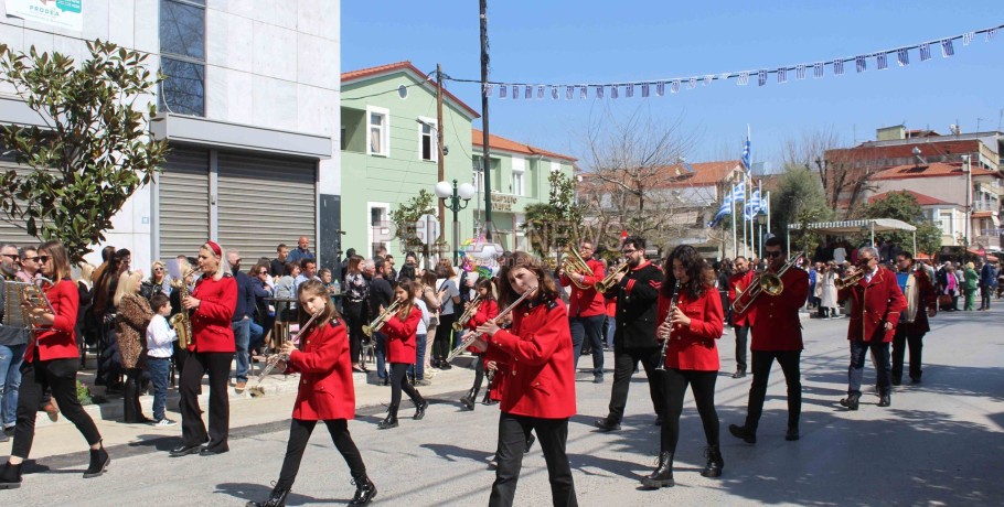 Η παρέλαση της 25ης Μαρτίου 2023 στη Σκύδρα