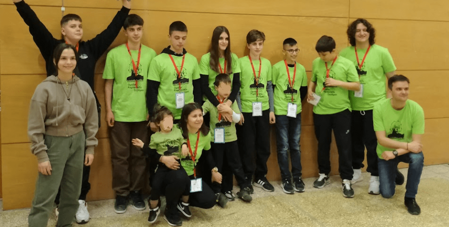 Ομάδα ρομποτικής Σκύδρας "1.steinRobotik.s"- διέπρεψε κι έκλεισε εισιτήριο για τον τελικό στις 18 & 19 Μαρτίου!