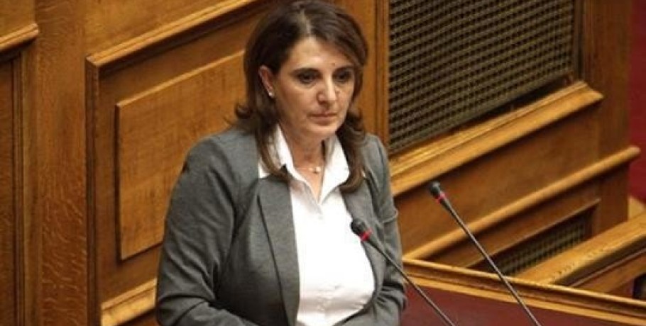 Τελιγιορίδου για το νερό: "Το σημερινό νομοσχέδιο είναι αντικοινωνικό και αντιμεταρρυθμιστικό"