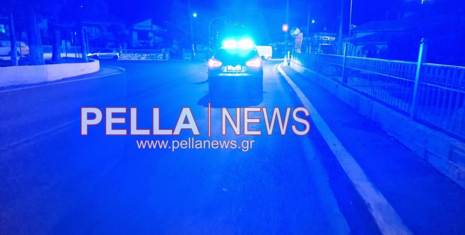 Πρωινή σύγκρουση αυτοκινήτου με φορτηγό στα φανάρια Μαυροβουνίου