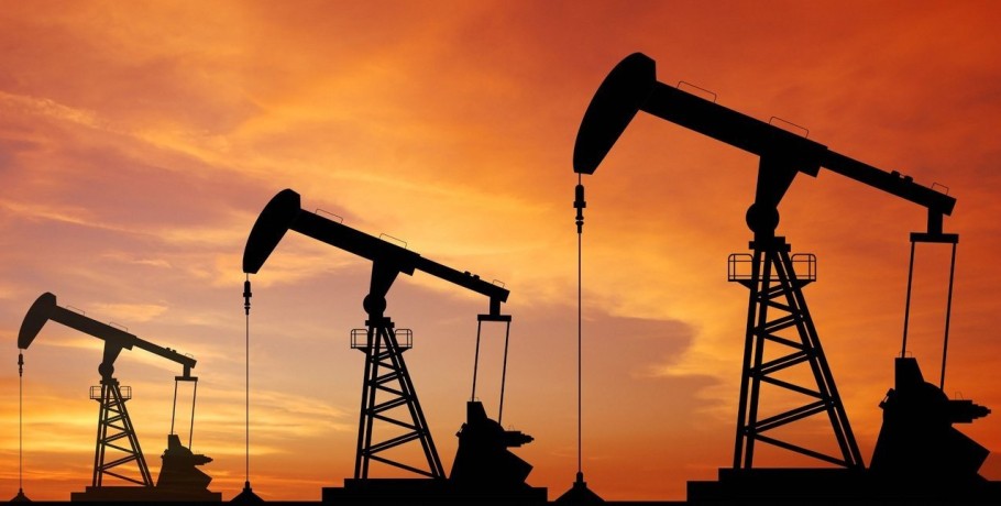 Ανατροπή από τον ΟΠΕΚ+ που ανακοίνωσε μείωση παραγωγής πετρελαίου: «Φωτιά» στην τιμή της βενζίνης