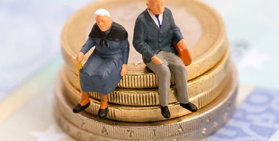 Συντάξεις Μαΐου: Πότε πληρώνονται οι συνταξιούχοι – Οι πιθανές ημερομηνίες ανά Ταμείο