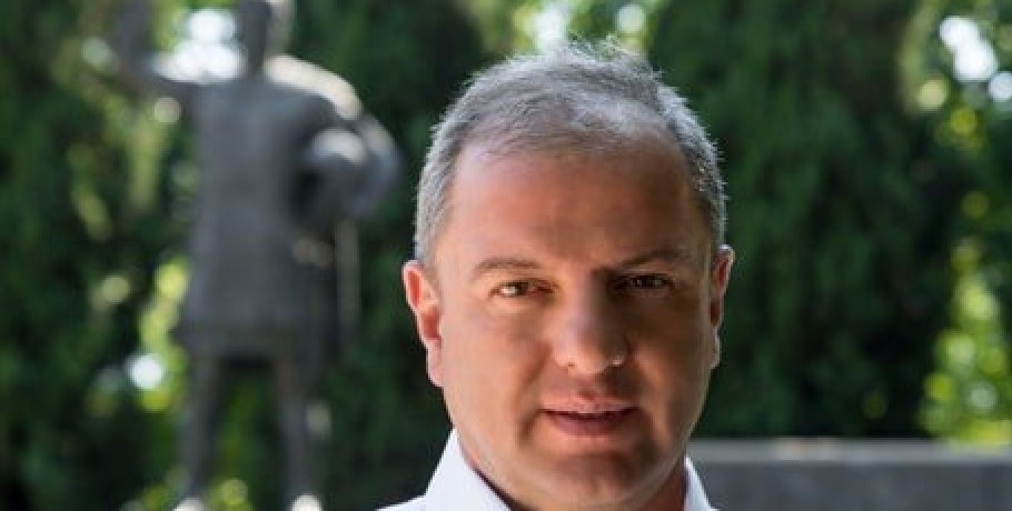 Στις 11 θα ψηφίσει ο Διονύσης Σταμενίτης