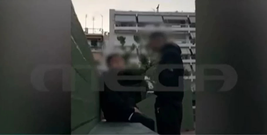Γαλάτσι: Συμμορία ανηλίκων ξυλοκόπησε 12χρονο