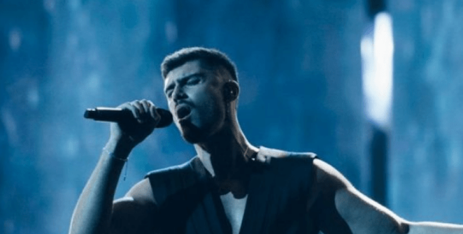 Eurovision: Πώς αντέδρασαν οι παρουσιαστές του ΡΙΚ όταν η Ελλάδα έδωσε 4 βαθμούς στην Κύπρο – «Δεν το χωνεύω!»