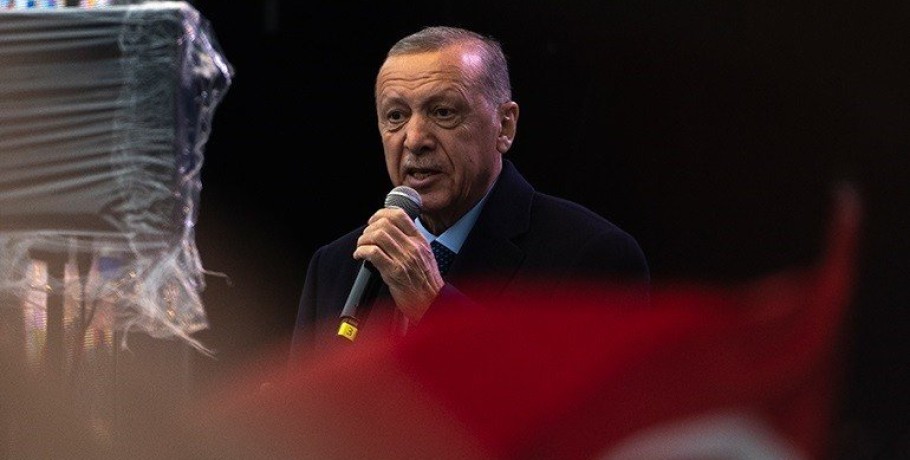 Financial Times: Εάν νικήσει ο Ερντογάν το οφείλει στο πελατειακό δίκτυο που έχει δημιουργήσει