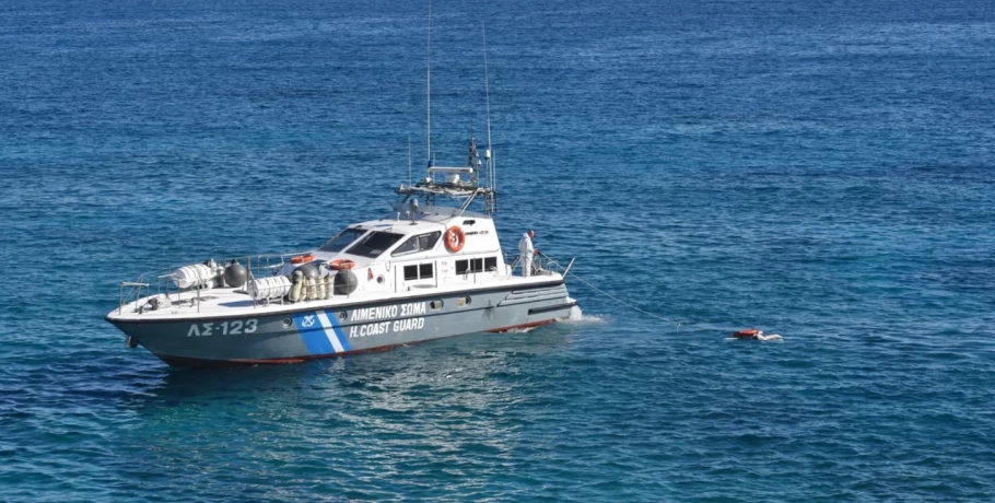 Συναγερμός στη Μύκονο μετά από ναυάγιο με μετανάστες -Σε εξέλιξη μεγάλη επιχείρηση του Λιμενικού