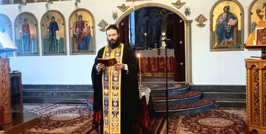 Οι ακολουθίες στον ΙΝ Αγίου Αντωνίου Αριδαίας