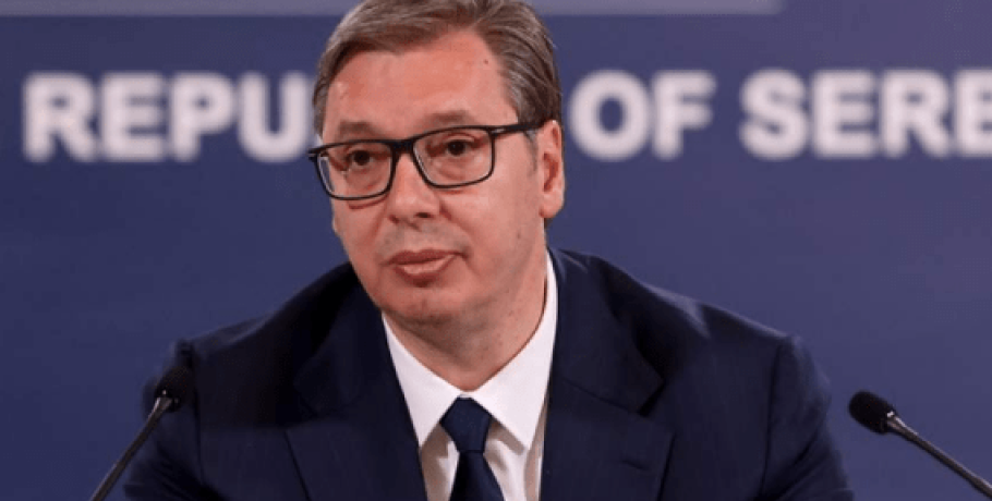 Σερβία: Παραίτηση Βούτσιτς από την ηγεσία του κυβερνώντος κόμματος