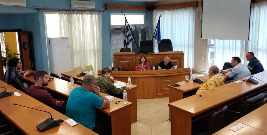 Συνεδρίαση δήμου Αλμωπίας με θέμα την «Αντιμετώπιση κινδύνων από πυρκαγιά»