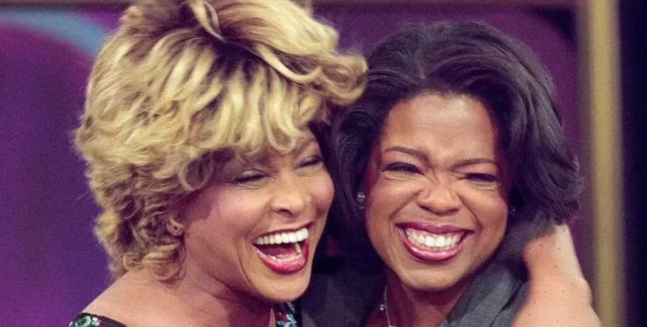 H Oprah Winfrey για την Tina Turner: «Όταν ξέφυγε από την κακοποίηση, η ζωή της έγινε ένα σάλπισμα νίκης»