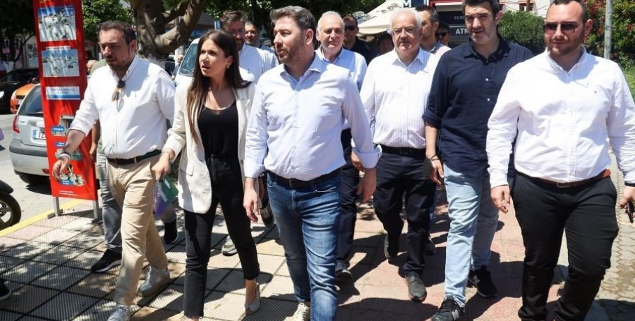Νίκος Ανδρουλάκης: "Ας τελειώσουν τους επικίνδυνους τυχοδιωκτισμούς στα εθνικά μας θέματα"