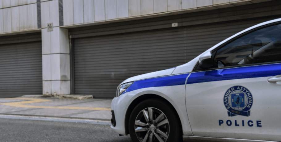 Γονείς μήνυσαν τον ίδιο τους τον γιο – Τους απείλησε με μαχαίρι