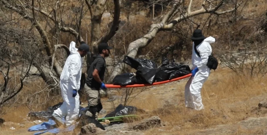Μεξικό: Σε οκτώ νέους ανήκαν τα ανθρώπινα υπολείμματα που βρέθηκαν σε 45 σακούλες