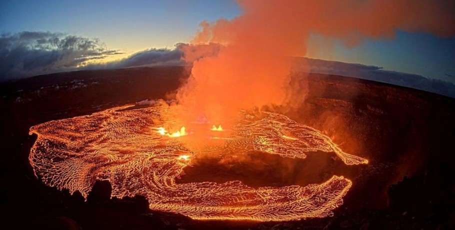 Εξερράγη το ηφαίστειο Κιλαουέα στη Χαβάη – Λάβα ξεπηδά από τον κρατήρα