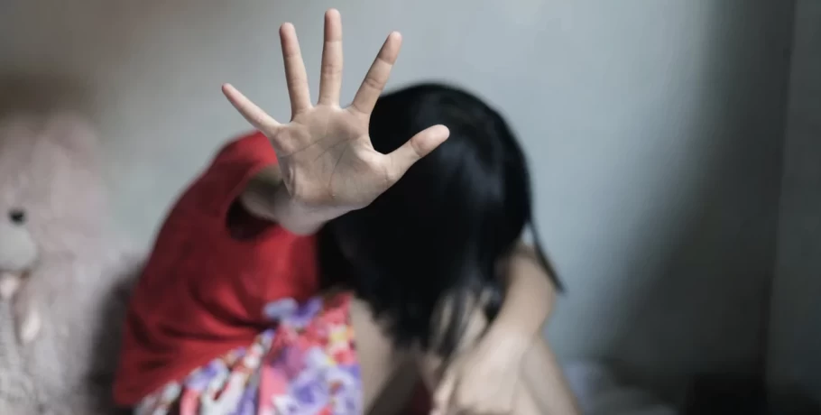 Κατάθεση σοκ θύματος στη Λάρισα -Την κακοποίησε σεξουαλικά στα 10 της χρόνια ο δάσκαλός της στο σχολείο