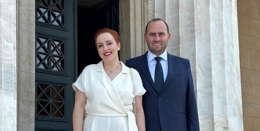 Στην ορκωμοσία της Βουλής ο Λάκης Βασιλειάδης