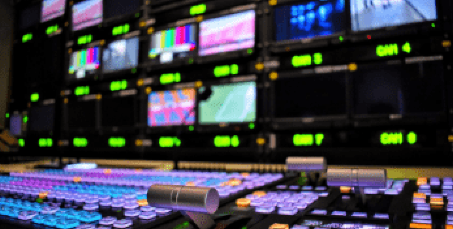 Nova: Ανέστειλε την αναμετάδοση του Mega Channel