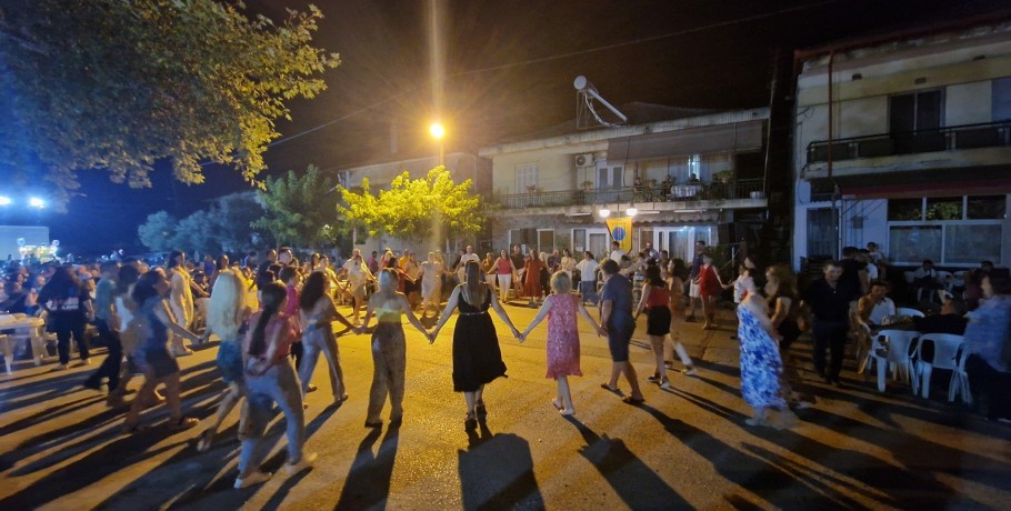 Παραδοσιακό γλέντι από τον ΜΕΣ Παλαιφύτου 'ΠΥΡΣΟΣ'