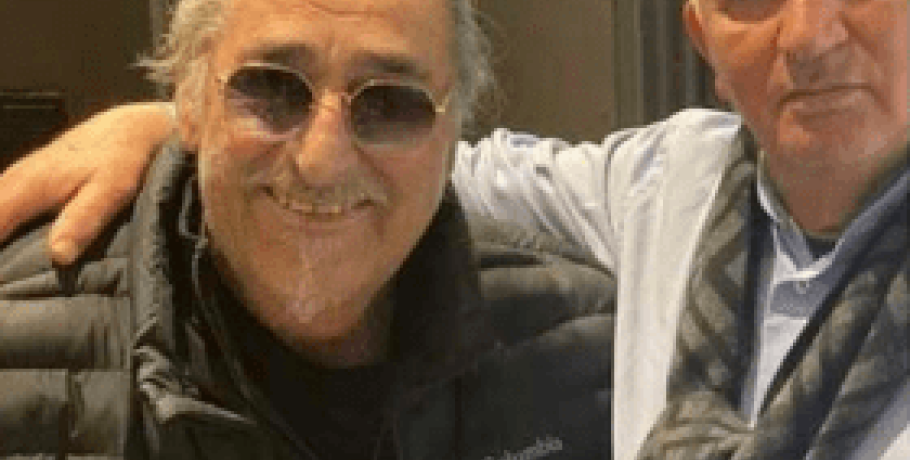 Βασίλης Καρράς για σελίδα που προωθεί αδυνατιστικό προϊόν με το όνομά του: “Είναι εξοργιστικό να εξαπατούν τον κόσμο!” (ΦΩΤΟ)