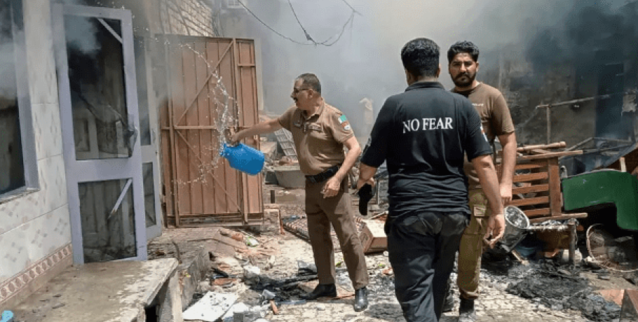 Πακιστάν: Επιθέσεις σε εκκλησίες ως διαμαρτυρία για βεβήλωση του Κορανίου
