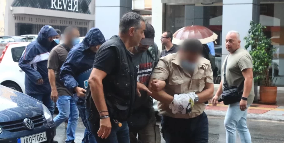 Blue Horizon: Κατηγορίες για ανθρωποκτονία με πιθανό δόλο στον ύπαρχο που έσπρωξε τον Αντώνη