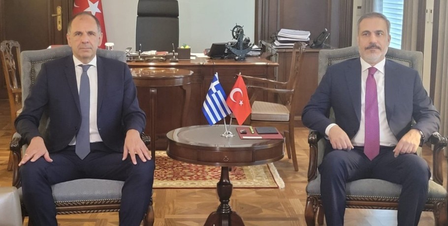 Ο οδικός χάρτης στα ελληνοτουρκικά: Ορόσημο το τετ α τετ Μητσοτάκη-Ερντογάν