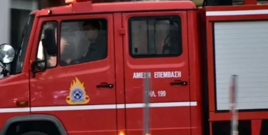 Φωτιά σε ξένο τουριστικό λεωφορείο στις Σέρρες