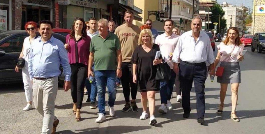 Στην αγορά της Έδεσσας ο Γιάννης Τσεπκεντζής