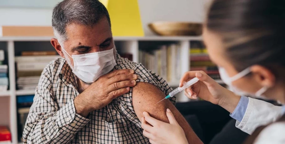 Αντιγριπικός εμβολιασμός: Πότε δεν χρειάζεται συνταγή – Γιατί άλλαξε τις αποφάσεις το Υπουργείο