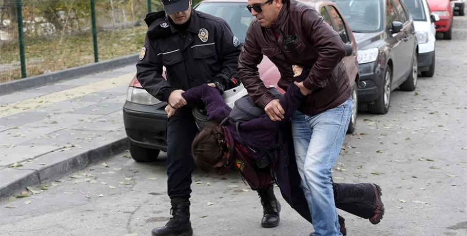 Ενενήντα άτομα συνελήφθησαν στην Τουρκία ως ύποπτα για σχέσεις με το PKK