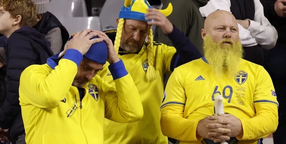 Έτσι εκκενώθηκε το γήπεδο στο Βέλγιο – Σουηδία: Άδειασε 2,5 ώρες μετά την επίθεση, είπαν στους Σουηδούς να βγάλουν τις φανέλες