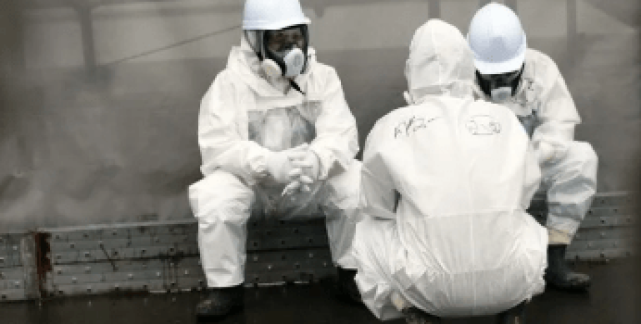 Φουκουσίμα: Δύο εργάτες μολύνθηκαν από διαρροή ραδιενεργού ύδατος στον πυρηνικό σταθμό