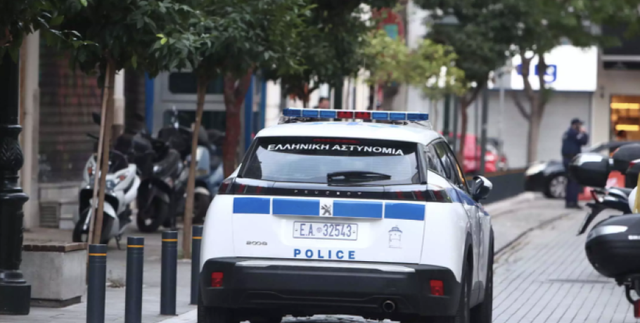 Άρπαξαν 130.000 ευρώ από ηλικιωμένη – Πώς έστησαν τη μεγάλη απάτη
