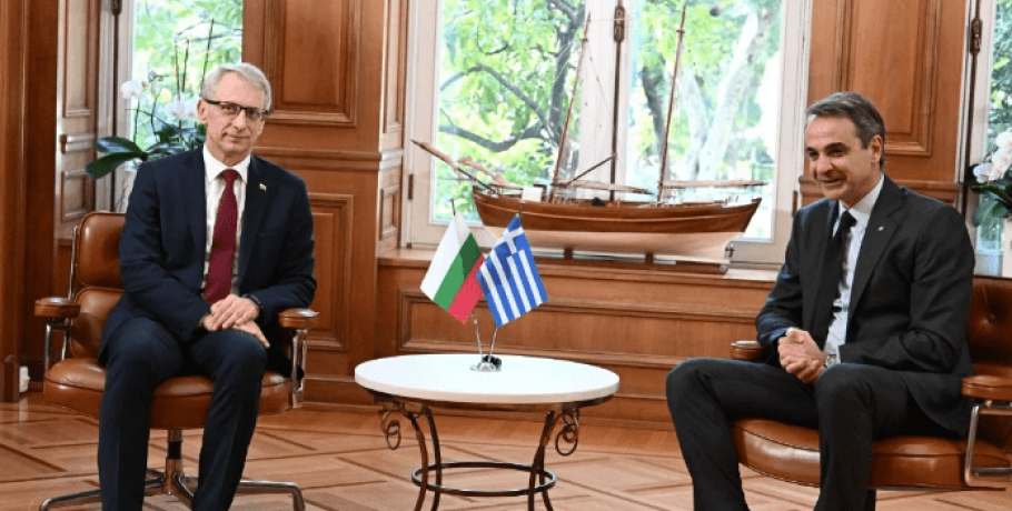 Ελληνοβουλγαρική συνεργασία σε ενέργεια και μεταφορές στην συνάντηση Μητσοτάκη – Ντένκοφ