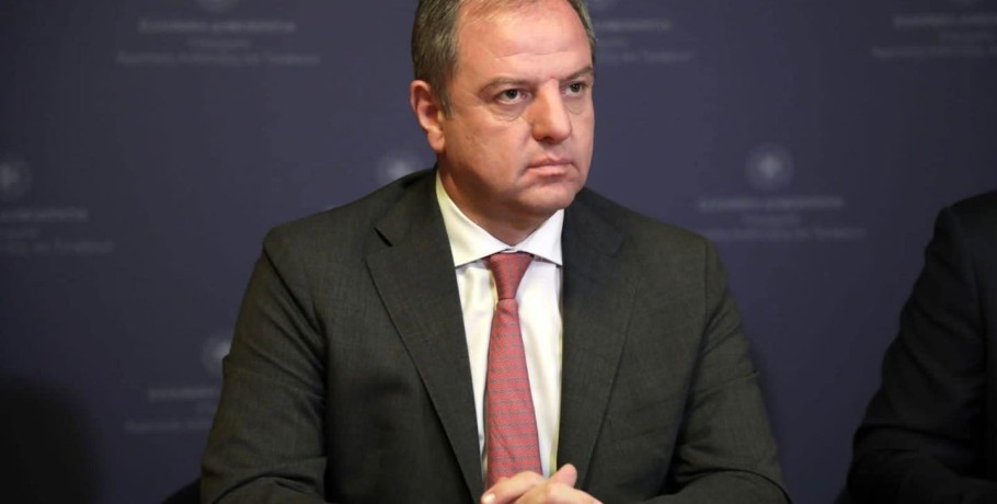 Για λόγους πολιτικής ευθιξίας η παραίτηση του Διονύση Σταμενίτη