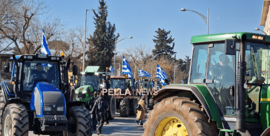 Θεσσαλονίκη: Επιστρέφουν στα μπλόκα τους στην Κεντρική Μακεδονία οι αγρότες και τα 300 τρακτέρ