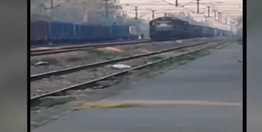 Ινδία: Τρένο διήνυσε 70 χιλιόμετρα... χωρίς οδηγό