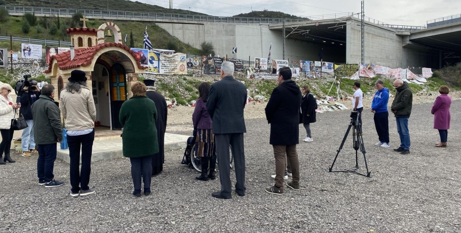 Εμφιετζόγλου/Πατριώτες : Επίσκεψη και Τρισάγιο στον τόπο της τραγωδίας τον Τεμπών