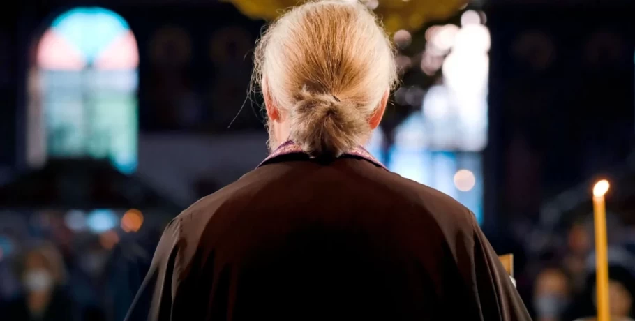 Ιερέας και καθηρημένος παπάς ξάφρισαν 1,3 εκατ. ευρώ από πολίτες στη Θεσσαλονίκη