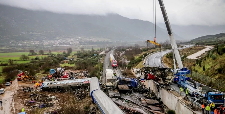 Τέμπη: Αποζημίωση ύψους 1 εκατ. ευρώ ζητούν συγγενείς θύματος από την Hellenic Train