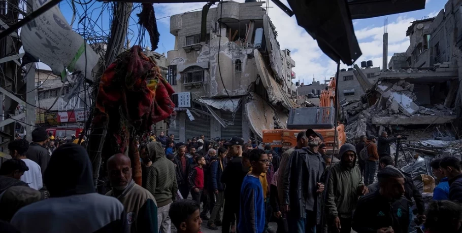 Οι διαπραγματεύσεις για την ανακωχή στη Γάζα εντείνονται, όπως και οι φόβοι για λιμό
