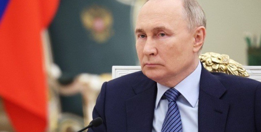 Ο Πούτιν, αφού επανεξελέγη πρόεδρος, υπόσχεται μια Ρωσία που δεν θα αφεθεί να «εκφοβιστεί»