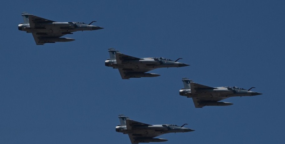 Πτήσεις μαχητικών αεροσκαφών πάνω από την Αθήνα ενόψει 25ης Μαρτίου