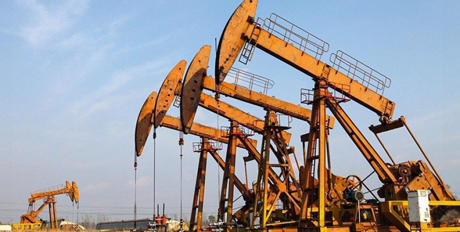 Εκτινάχθηκαν οι τιμές του πετρελαίου έπειτα από την επίθεση του Ισραήλ στο Ιράν