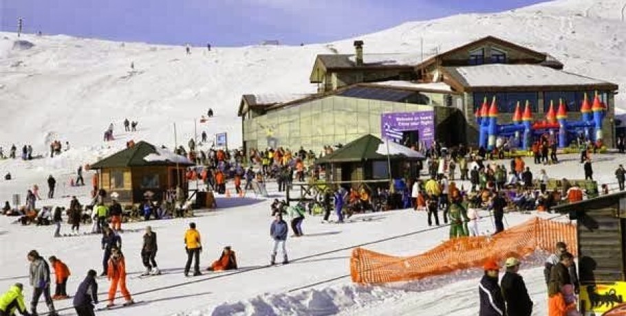 Στενή συνεργασία Τσεπκεντζή και Παρούτογλου για το Χιονοδρομικό Κέντρο - Κοινή επιστολή στα αρμόδια υπουργεία