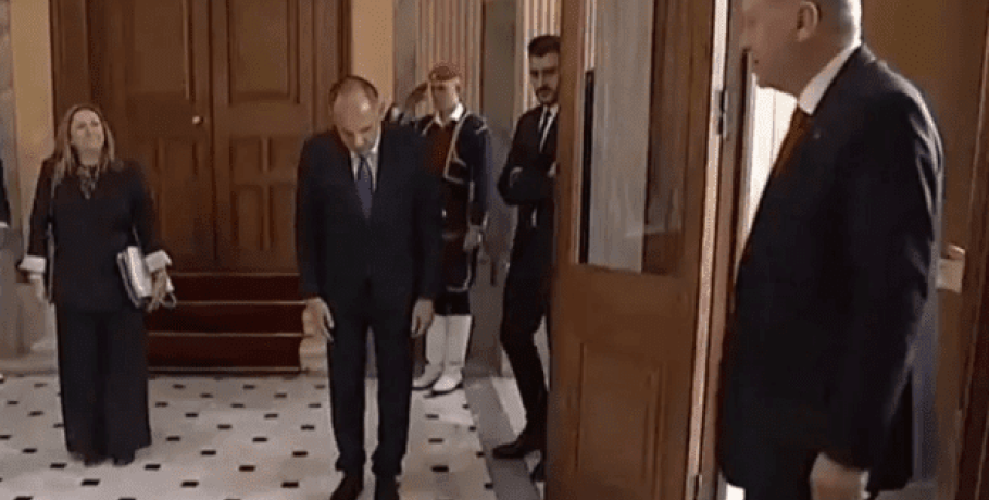 Λεωνίδας Κουμάκης: Με αυτά τα μυαλά… καληνύχτα σας!